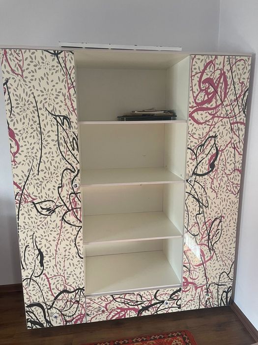 Шкаф в отличном состоянии