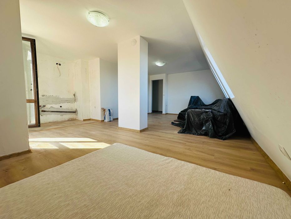 Продава се Тристаен апартамент в Банско - 94 кв.м за 958 €/кв.м - Снимка #2