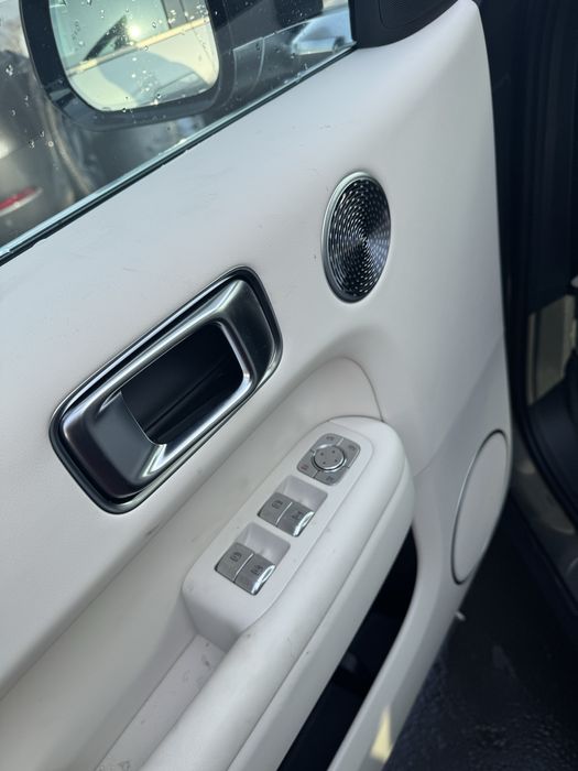 Li 7-9 Zeekr X9  LeapMotor C16