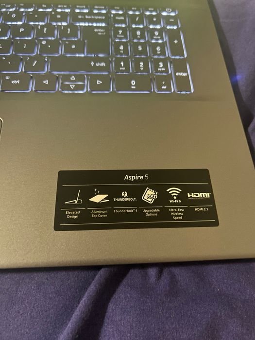 Acer  Aspire 5 17.3