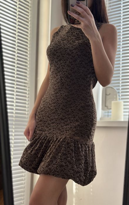 Празнични рокли с пайети