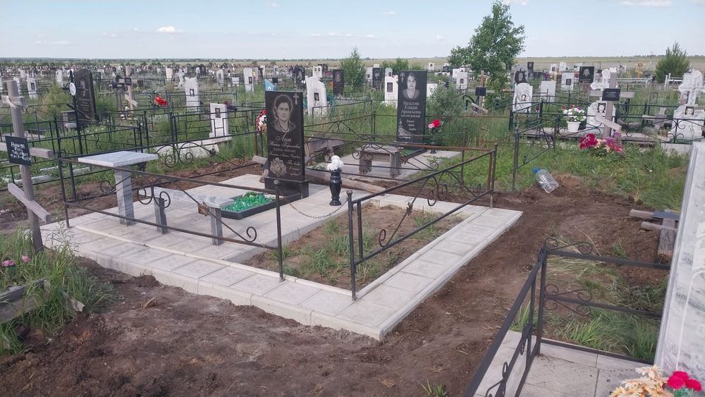 Памятники, установка, плитка,брусчатка, гранит