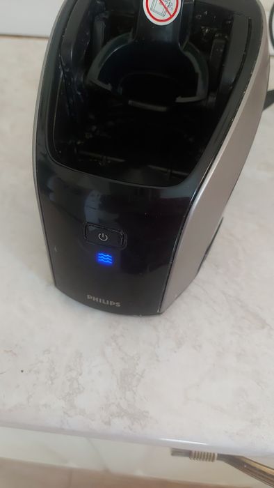 Электробритва Филипс(Philips A  rchitecture RQ1000 +чехол