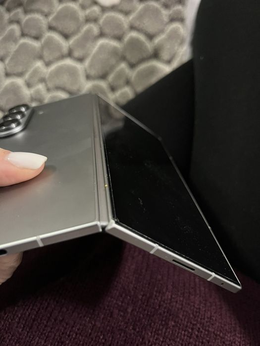 Samsung z fold 7 512 gb. Silver