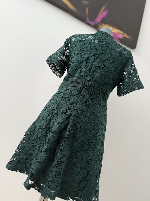 Rochie cu broderie House