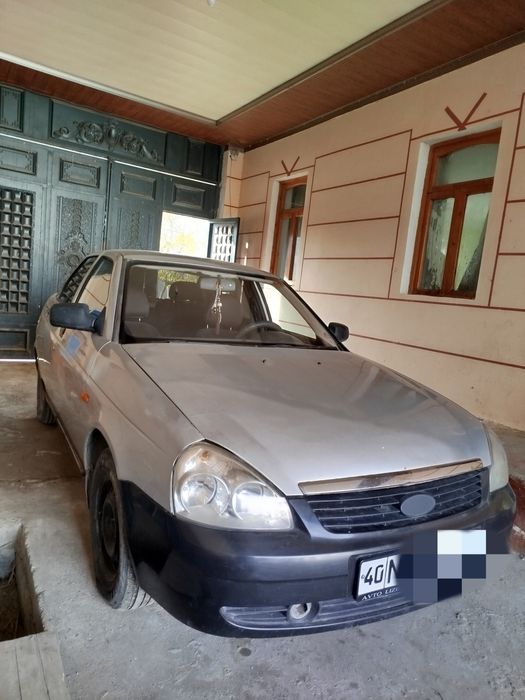 Lada Priora Srochna sotiladi mashinalarga ham barter bor