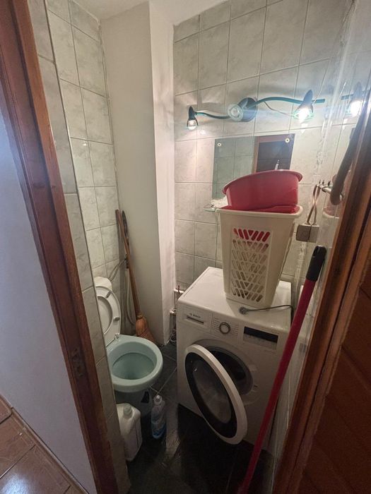 Apartament 3 camere de vânzare