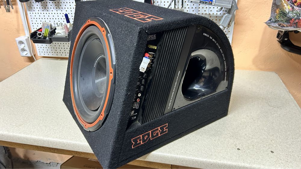 Сабвуфер EDGE EDB 12A