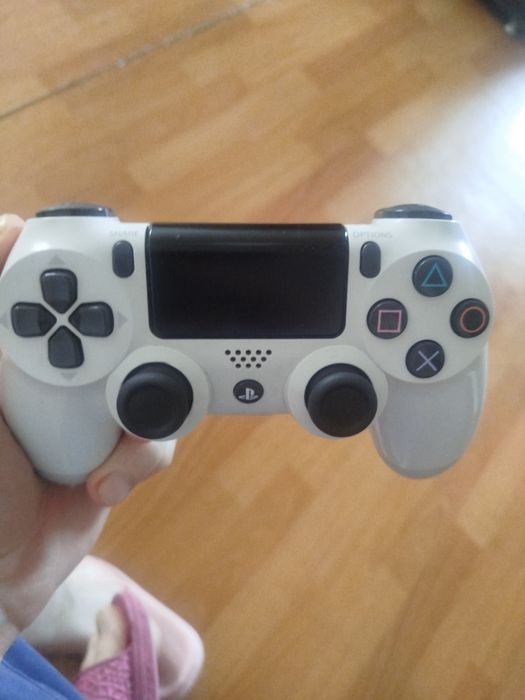 Sony playstashion 4 pro