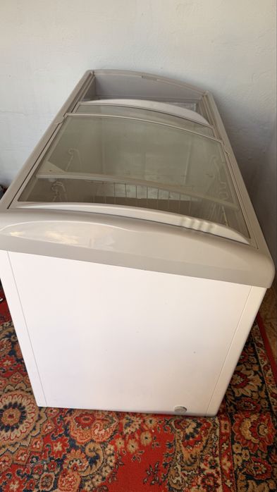 Продам морозильник