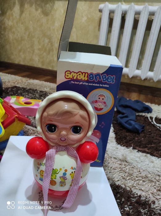 Неваляшка красная,лабиринт