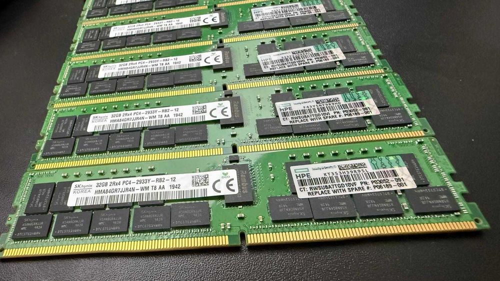 256GB 8x32GB DDR4 2933MHz 2Rx4 ECC RDIMM PC4-2933Y Server RAM HMA84GR7JJR4N-WM