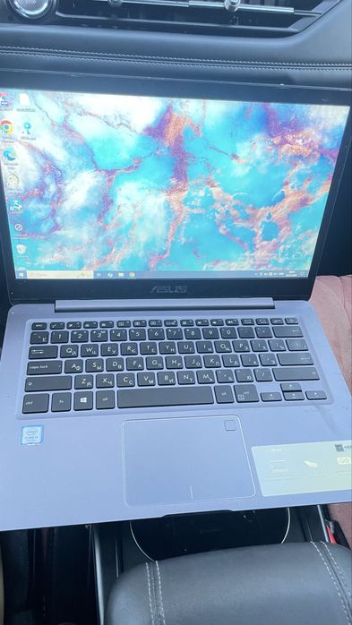 Продам ноутбук Asus vivobook