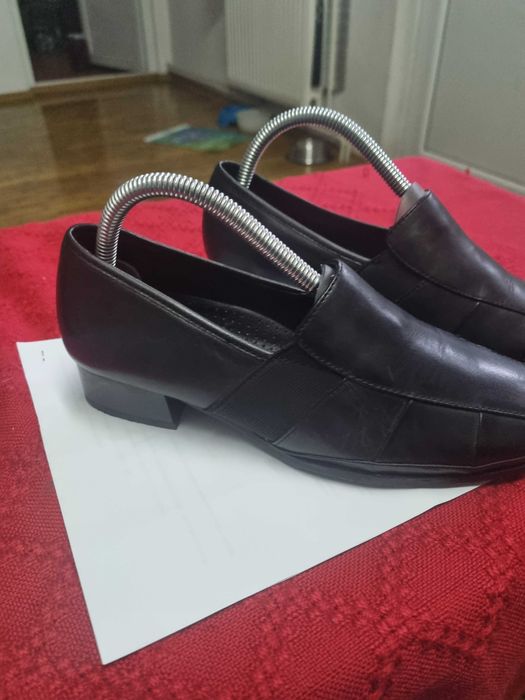 Pantofi Medicus nr 38,-38.5 din piele