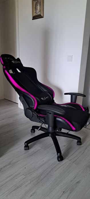 Scaun de gaming Genesis