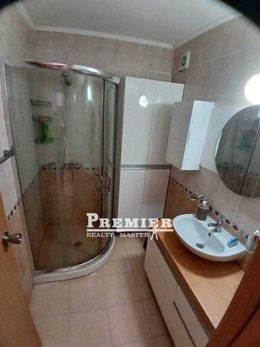 Продава се Тристаен апартамент в к.к. Слънчев бряг - 96000 кв.м за 1 €/кв.м - Снимка #17