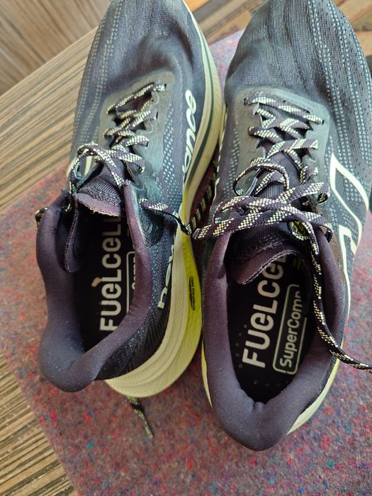 Adidasi  New Balance NR 44 '5