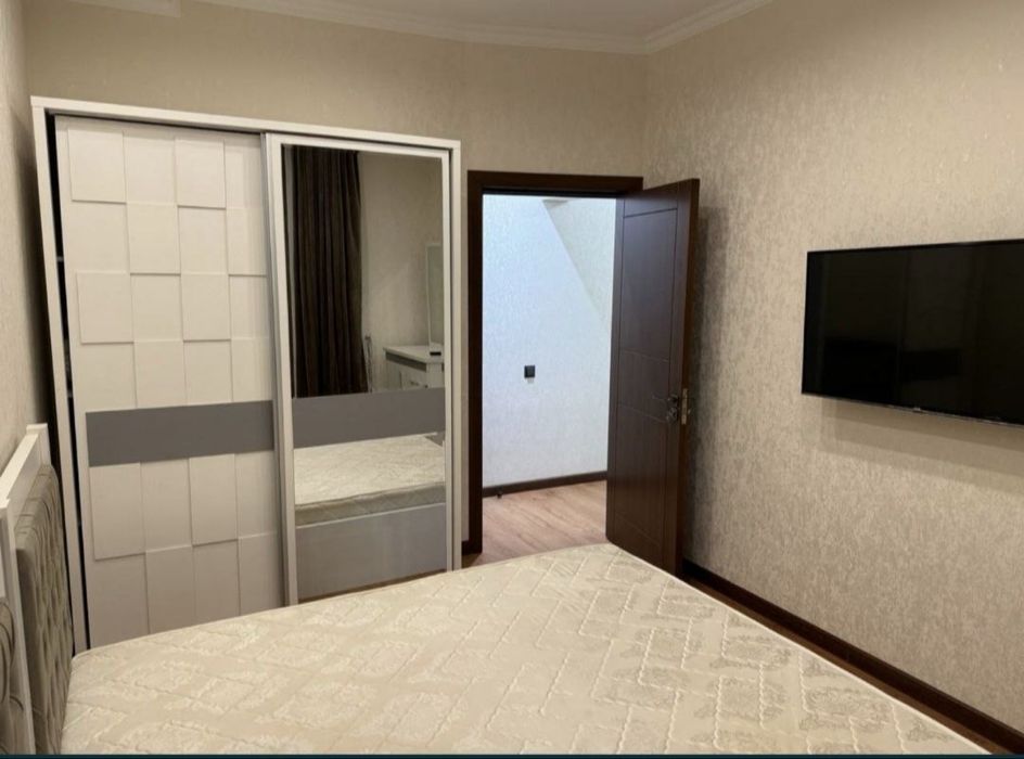 Новомосковская 2/4/9 58м2