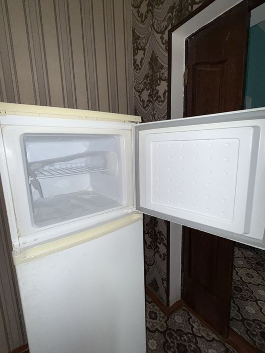 Холодильник Artel