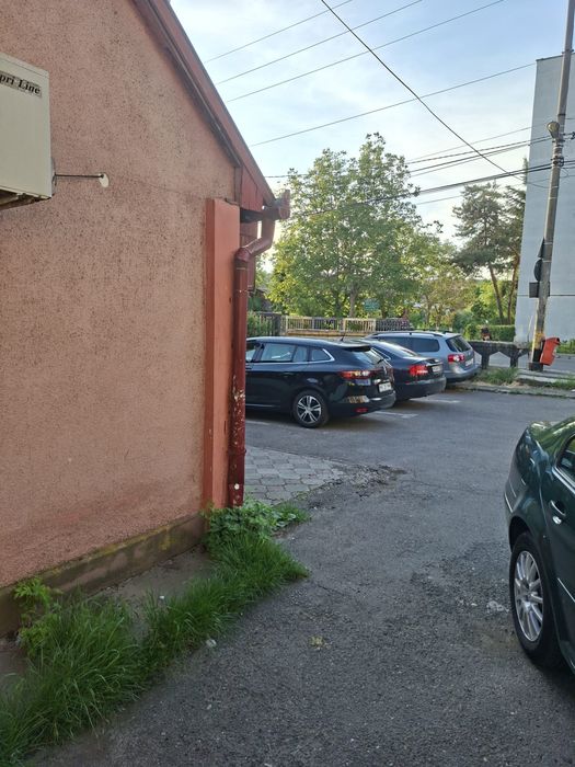 Spațiu comercial de vânzare sau închiriat – Reghin, str. Pomilor nr. 7, vad comercial bun