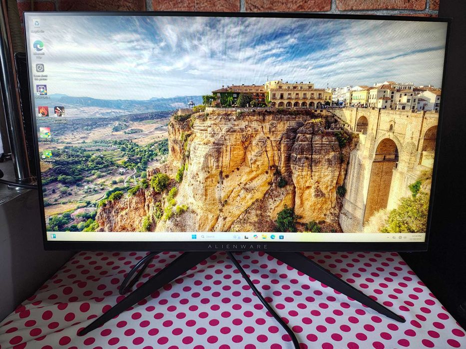 Monitor LED Alienware Gaming AW2518HF 24.5 inch 1 ms FreeSync 240Hz.