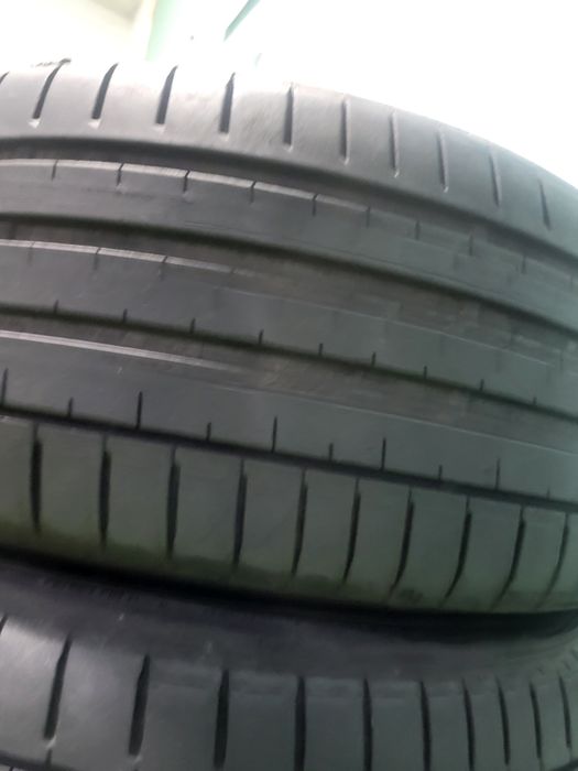 4 бр летни 245/35/19 Falken