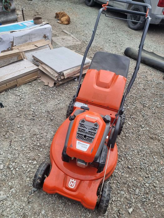Husqvarna lc 253s masina de tuns gazon