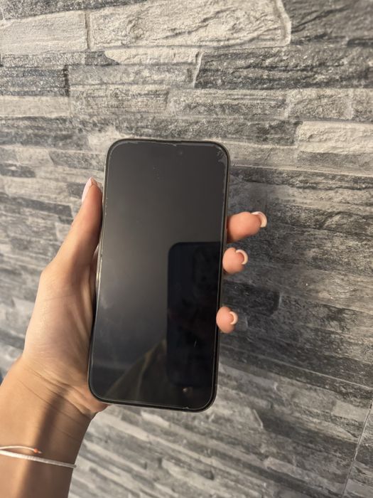 iPhone 15 Pro silver
