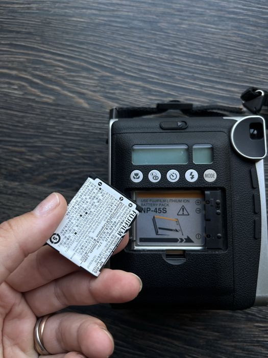 Fujifilm Instax Mini 90