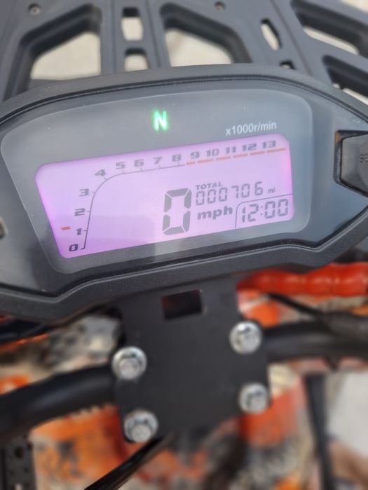 Vând ATV  150 cc CVT