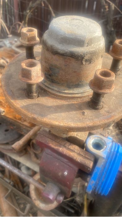 Butuci de caruta pe 5 gauri