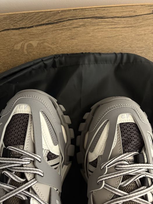 Balenciaga Track Gray DOAR 44!!