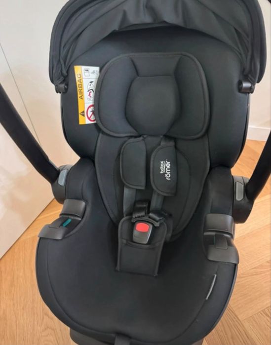 Scoica auto + baza isofix + adaptori Britax Römer