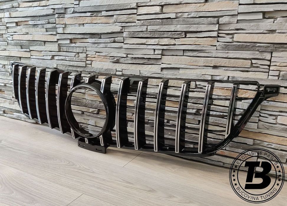 Grila compatibila cu Mercedes ML W166 GT Design