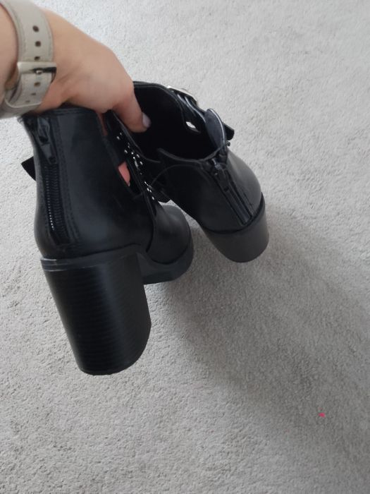 Дамски боти размер 38