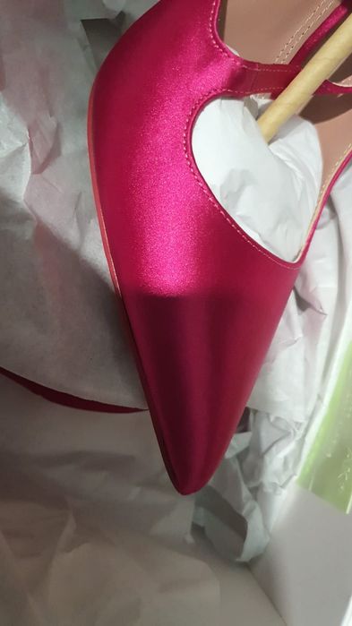 Pantofi dama ocazie Reiss Geneve Pink Satin. Noi mas.37