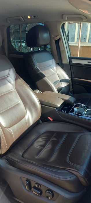 VOLKSWAGEN Touareg 2011 — imagine 37