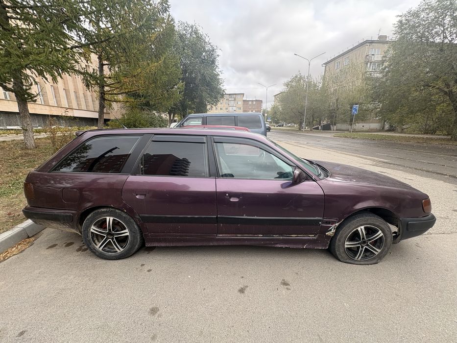 Ауди 100 универсал