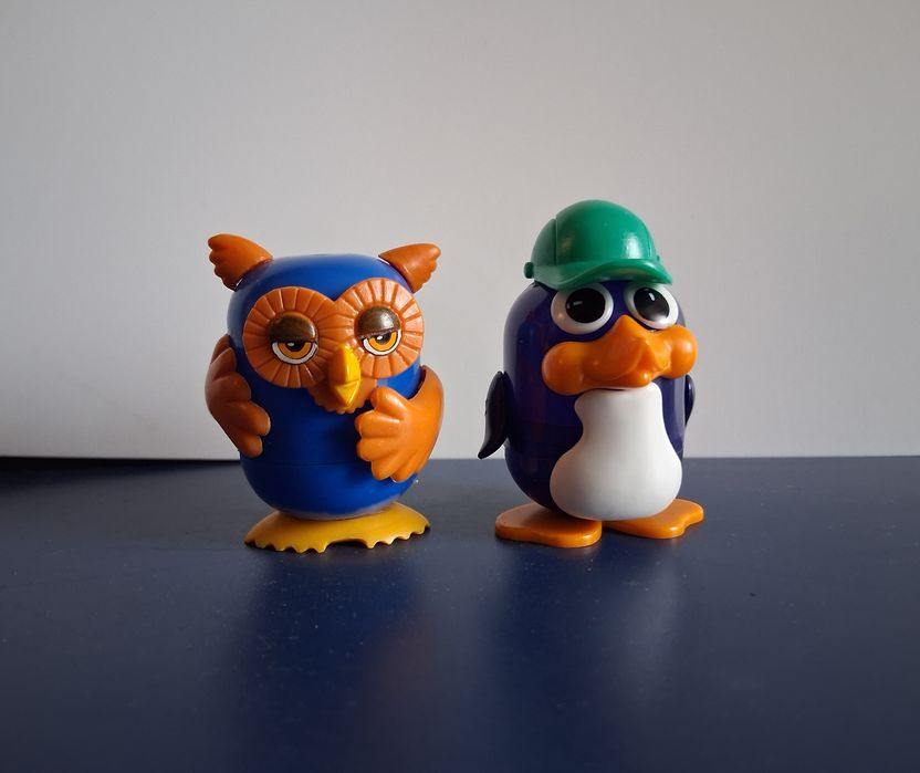 ЛОТ Стари Капсулни Играчки Kinder 15  Броя