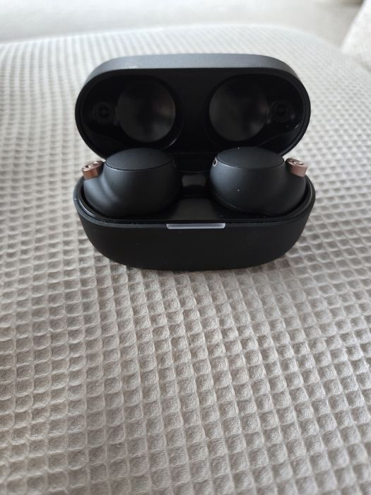 Sony WF-1000XM4, conditie foarte buna.