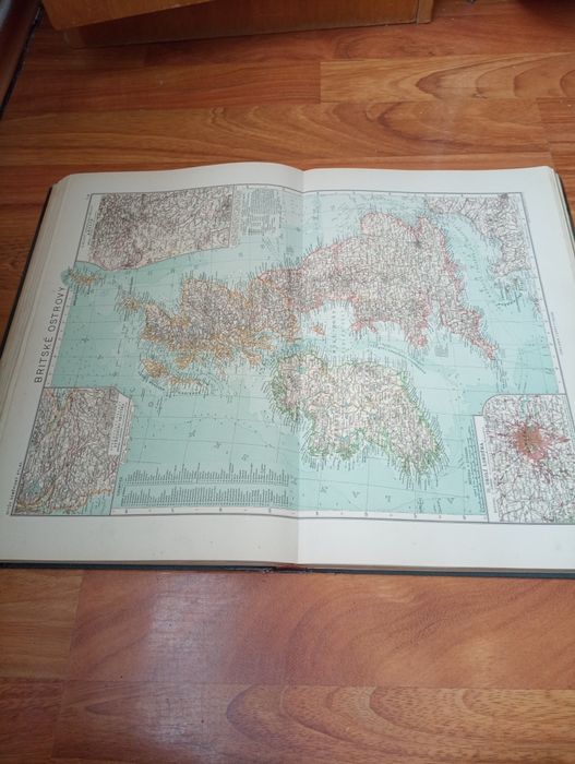 Atlas geografic in limba cehă 1924