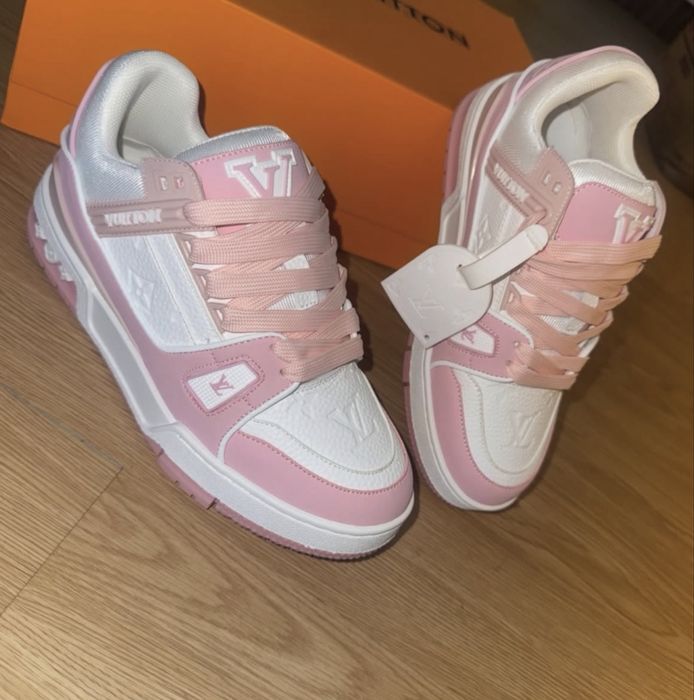 Adidasi lv piele naturala