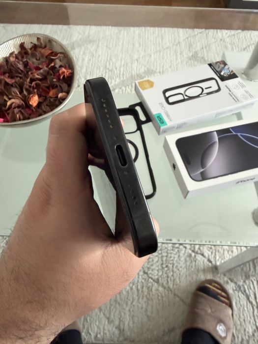 iPhone 16 Pro Max Full Box