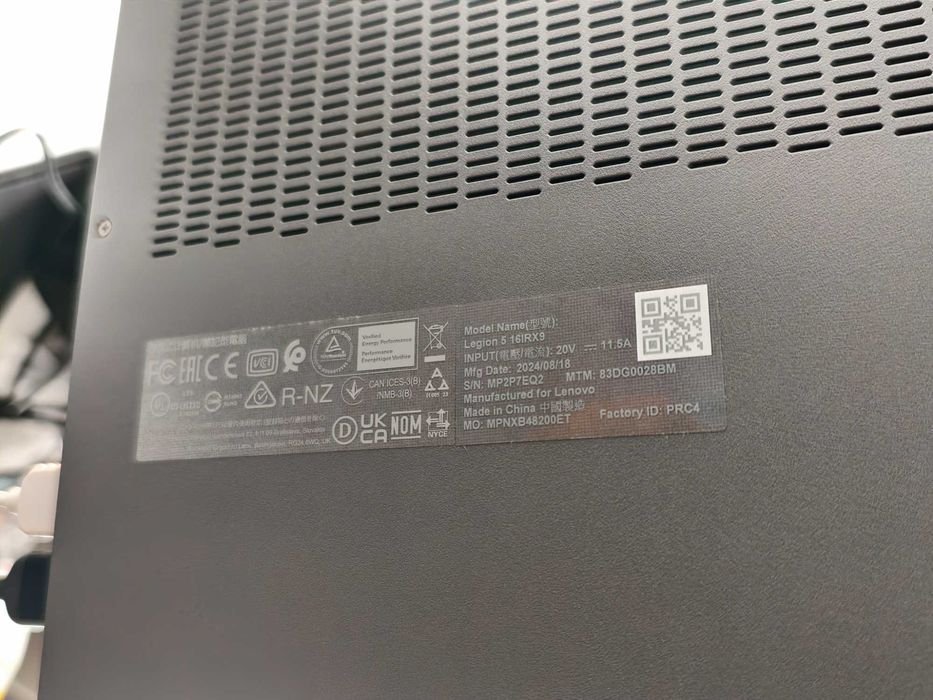 Lenovo Legion 5 16IRX9