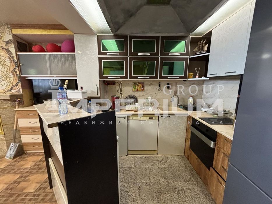 Дава се под наем Къща в Варна, Левски - 120 кв.м за 765 € - Снимка #1