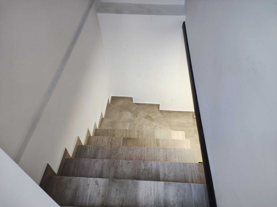 Зала за спортни тренировки, танци, репетиции под наем - дългосрочно