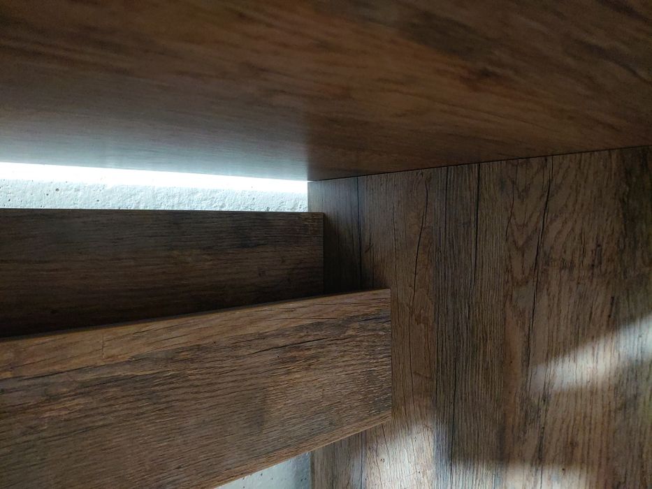 Стол компьютерный