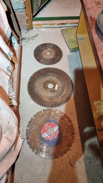 Дискове за дърво и неметал