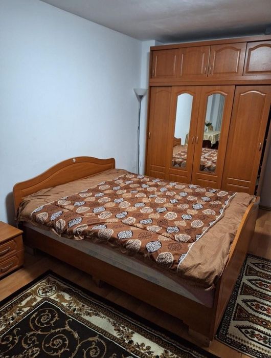 Închiriez garsonieră Craiovita