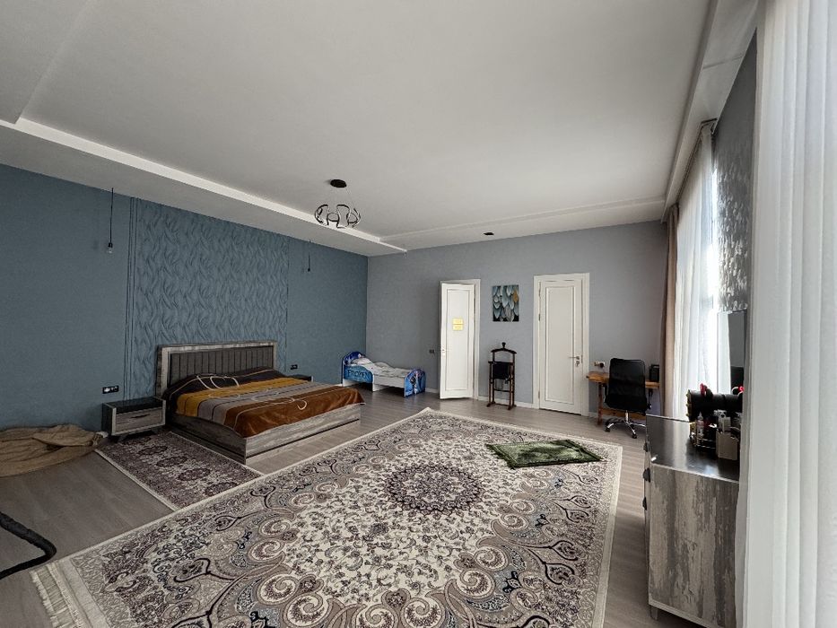 Hasanboyda 7 sotih uy sotiladi